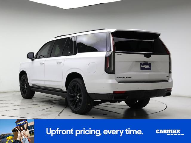 Photo of 2024 White Cadillac Escalade