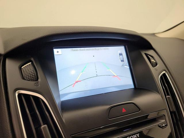 Photo of 2018 Gray Ford Focus
