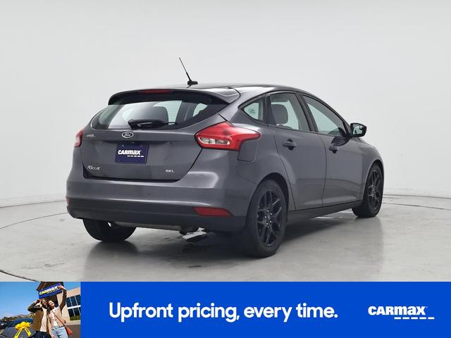 Photo of 2018 Gray Ford Focus