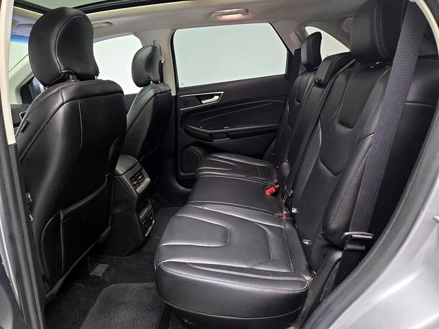 Photo of 2019 Silver Ford Edge