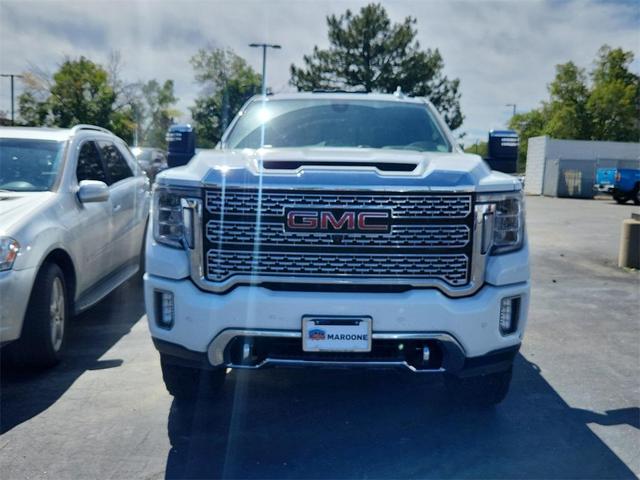 Photo of 2022 Summit White GMC Sierra 2500