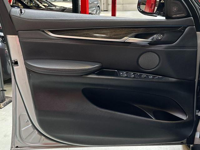 Photo of 2018 Glacier Silver Metallic BMW X6