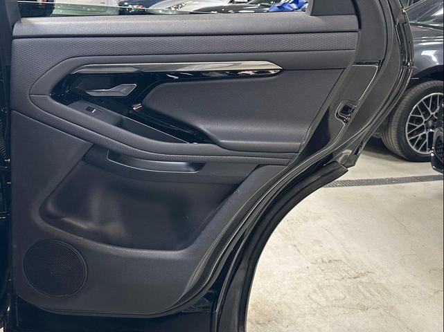Photo of 2020 Santorini Black Metallic Land Rover Range Rover Evoque