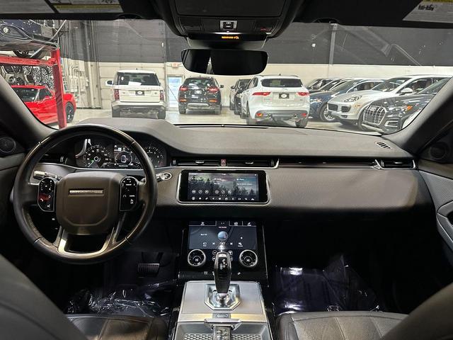 Photo of 2020 Santorini Black Metallic Land Rover Range Rover Evoque