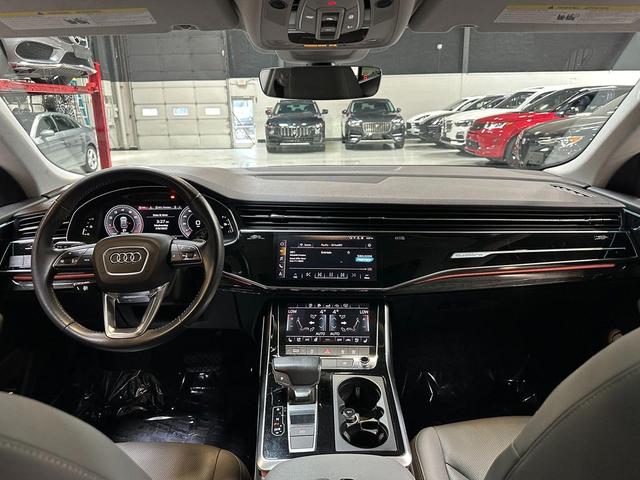 Photo of 2019 Florett Silver Metallic Audi Q8