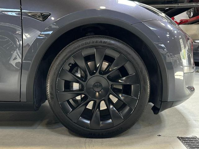 Photo of 2021  Tesla Model Y