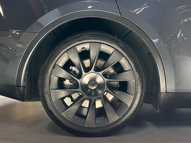 Photo of 2021  Tesla Model Y