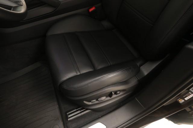 Photo of 2024 Chromite Black Metallic Porsche Cayenne