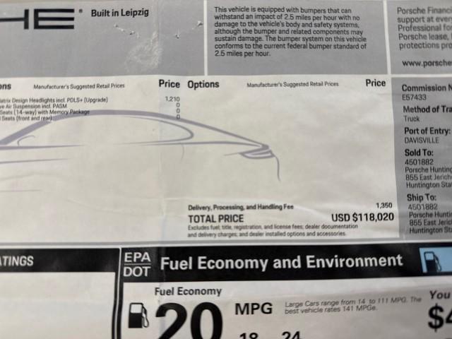 Photo of 2021 Gentian Blue Metallic Porsche Panamera