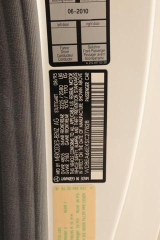 Photo of 1995 Polar White Mercedes-Benz E-Class