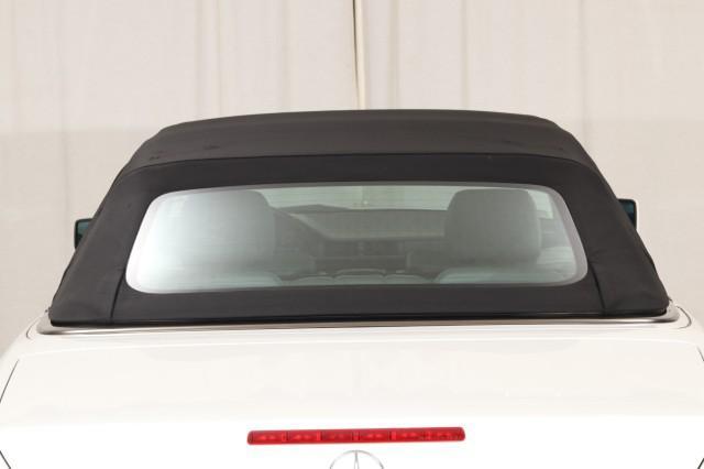 Photo of 1995 Polar White Mercedes-Benz E-Class