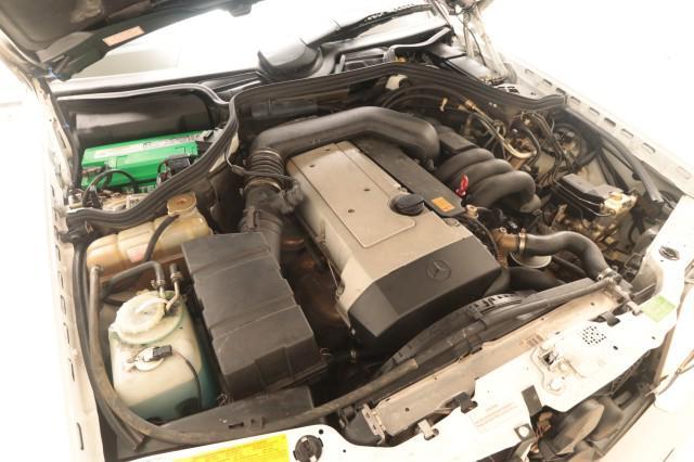 Photo of 1995 Polar White Mercedes-Benz E-Class