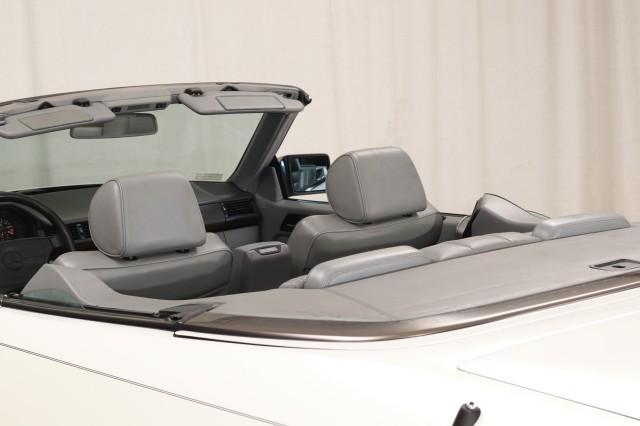 Photo of 1995 Polar White Mercedes-Benz E-Class
