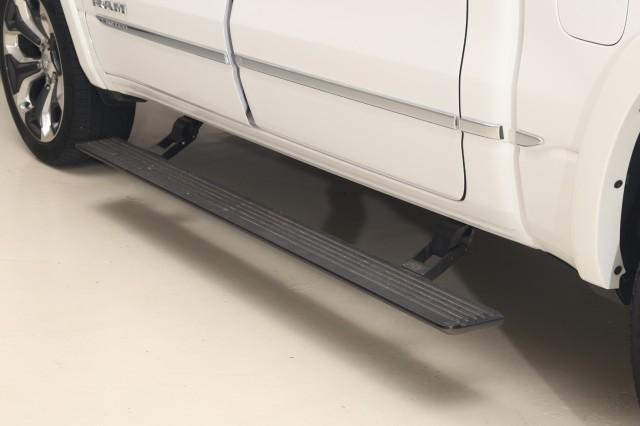 Photo of 2022 Bright White Clearcoat RAM 1500