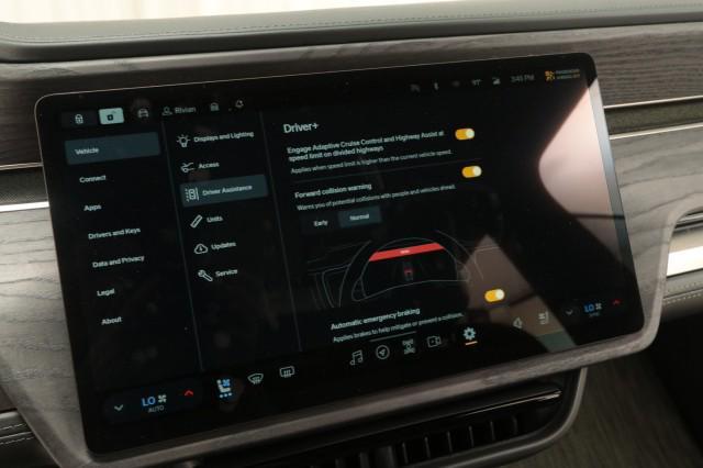Photo of 2023 Midnight Rivian R1S
