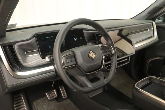 Photo of 2023 Midnight Rivian R1S