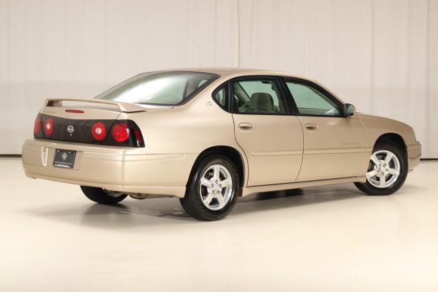 Photo of 2004 Sandstone Metallic Chevrolet Impala