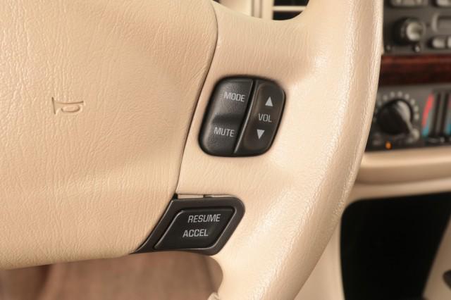 Photo of 2004 Sandstone Metallic Chevrolet Impala