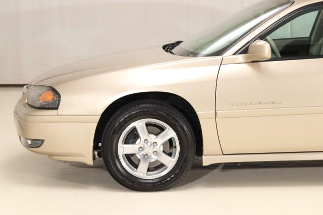 Photo of 2004 Sandstone Metallic Chevrolet Impala