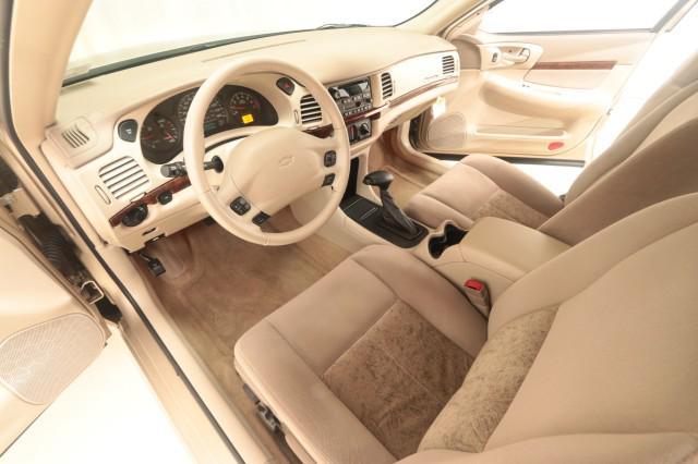 Photo of 2004 Sandstone Metallic Chevrolet Impala