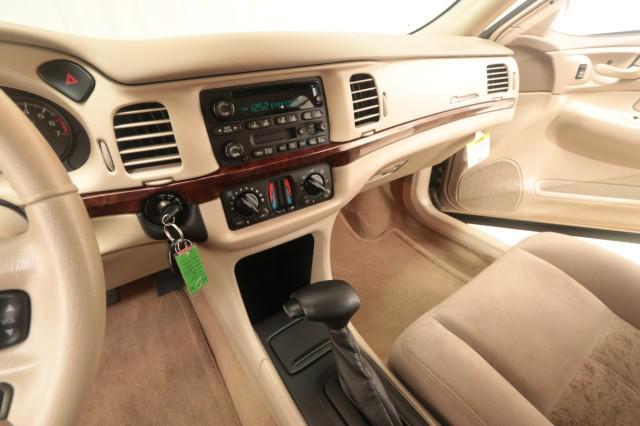 Photo of 2004 Sandstone Metallic Chevrolet Impala