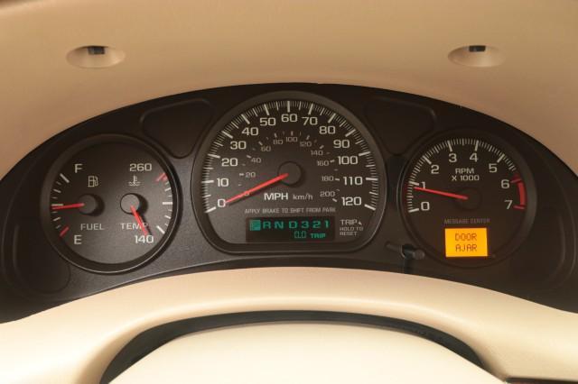Photo of 2004 Sandstone Metallic Chevrolet Impala