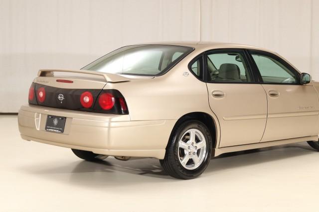 Photo of 2004 Sandstone Metallic Chevrolet Impala