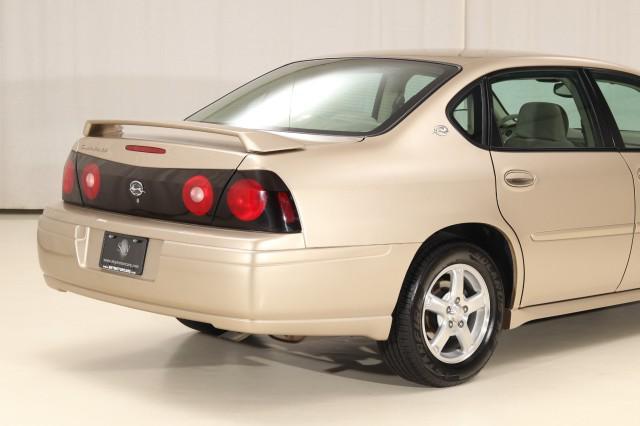 Photo of 2004 Sandstone Metallic Chevrolet Impala