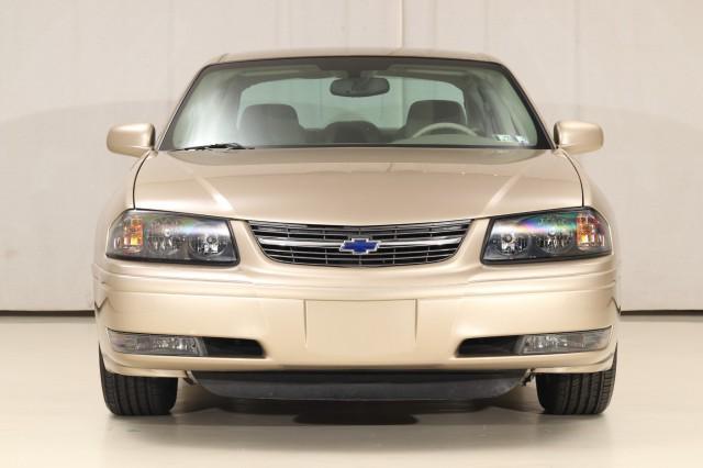 Photo of 2004 Sandstone Metallic Chevrolet Impala