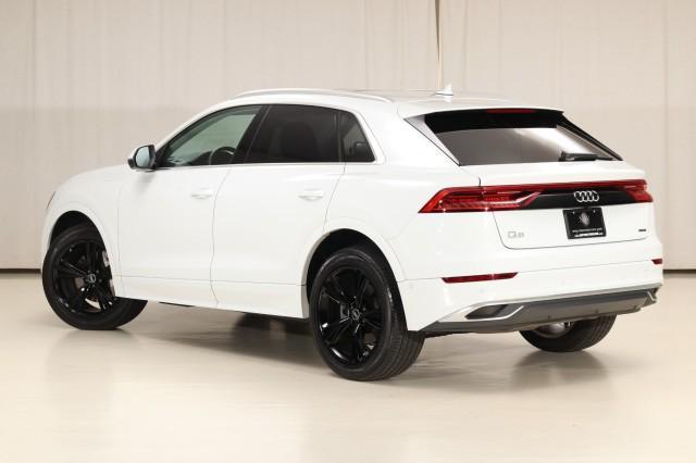 Photo of 2023 Glacier White Metallic Audi Q8