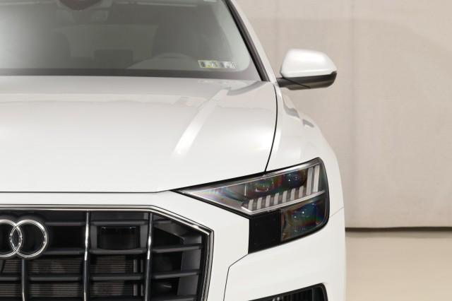 Photo of 2023 Glacier White Metallic Audi Q8