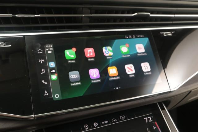 Photo of 2023 Glacier White Metallic Audi Q8