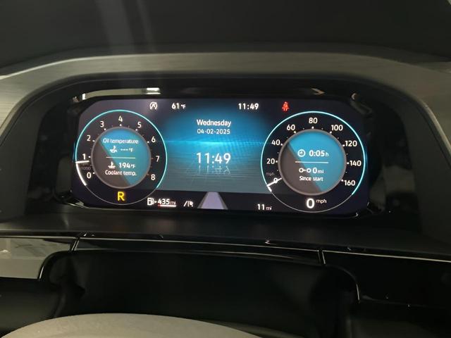 Photo of 2025 Pure White Volkswagen Atlas Cross Sport
