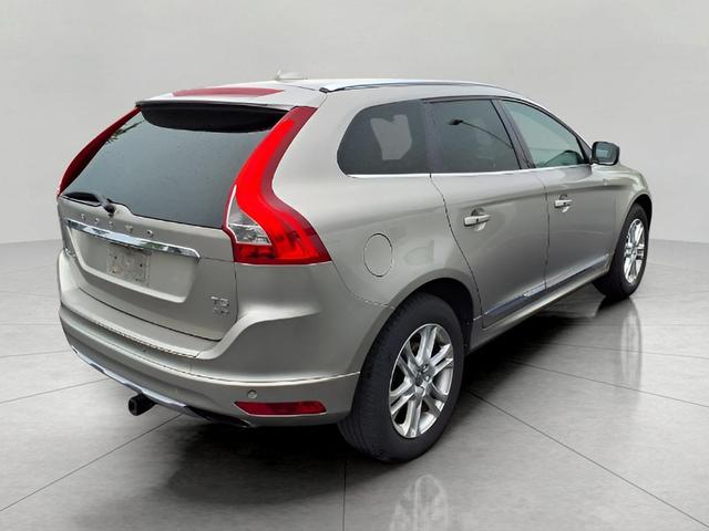 Photo of 2016 TAN Volvo XC60