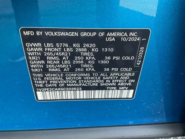 Photo of 2025 KINGFISHER BLUE Volkswagen Atlas Cross Sport