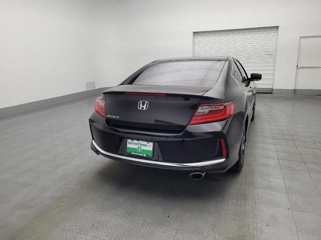Photo of 2016 Crystal Black Pearl Honda Accord
