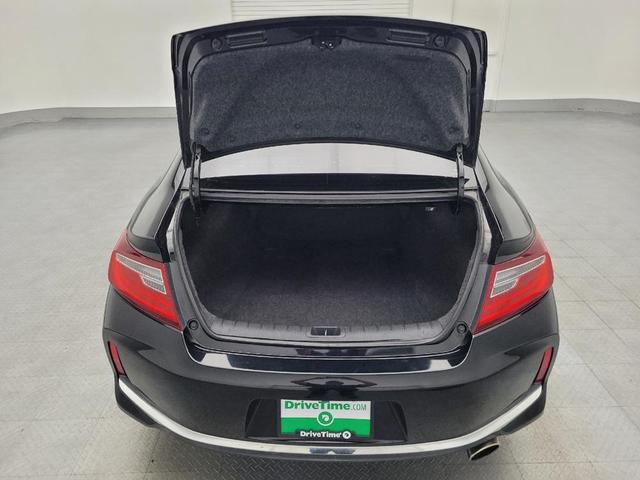 Photo of 2016 Crystal Black Pearl Honda Accord