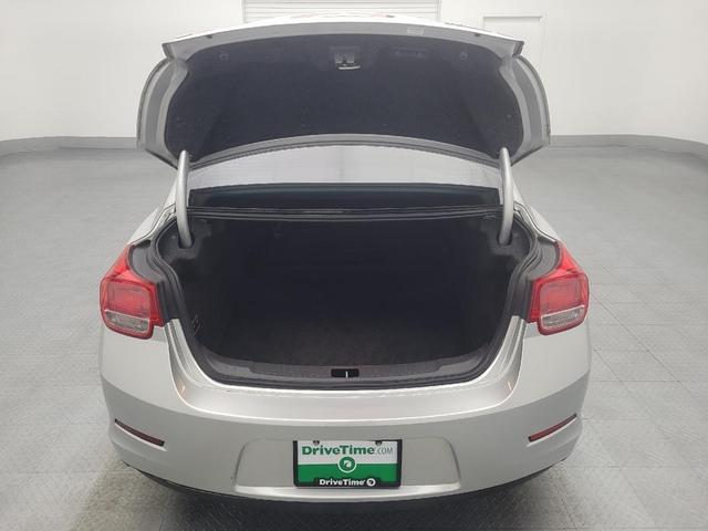 Photo of 2015 Silver Ice Metallic Chevrolet Malibu