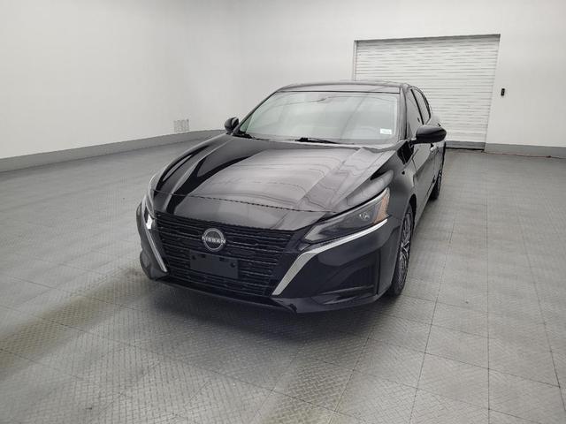 Photo of 2023 Super Black Nissan Altima