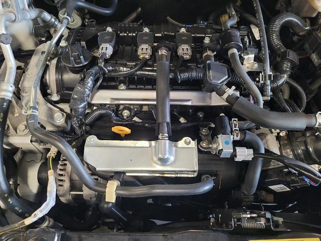 Photo of 2021 Aspen White TriCoat Pearl Nissan Versa