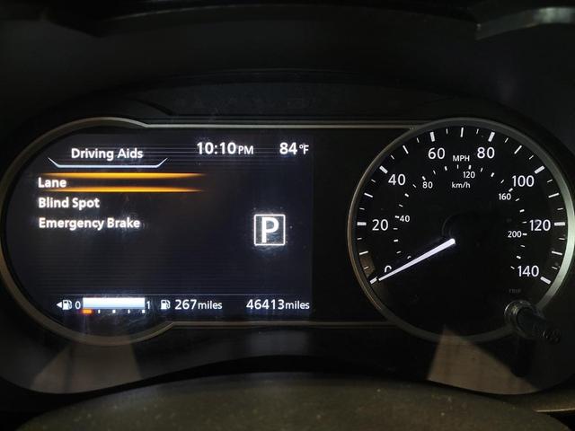 Photo of 2021 Aspen White TriCoat Pearl Nissan Versa