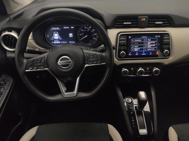 Photo of 2021 Aspen White TriCoat Pearl Nissan Versa