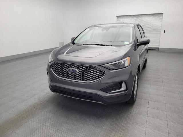 Photo of 2024 Carbonized Gray Metallic Ford Edge