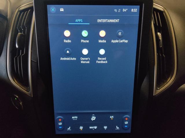 Photo of 2024 Carbonized Gray Metallic Ford Edge