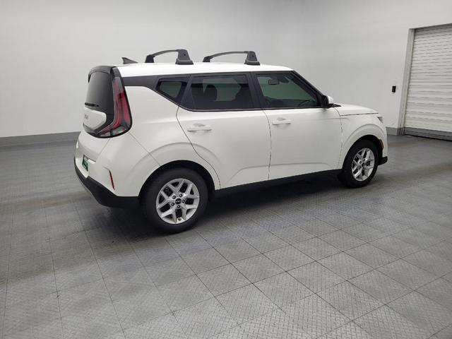 Photo of 2023 Snow White Pearl Kia Soul
