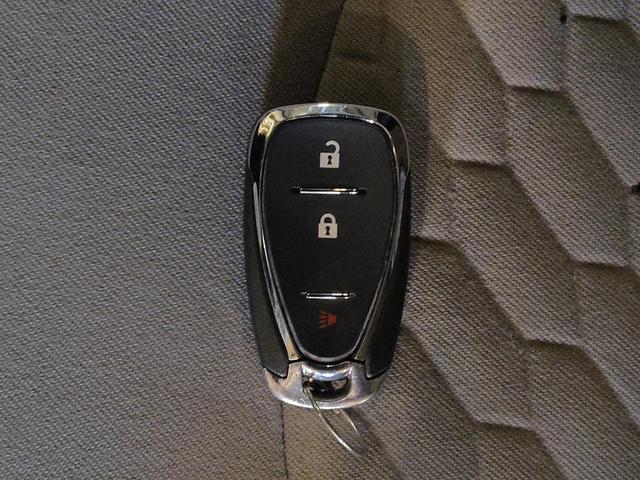 Photo of 2020 Nightfall Gray Metallic Chevrolet Equinox