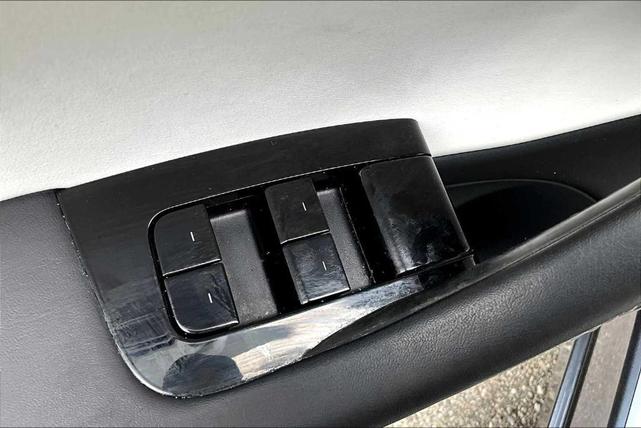 Photo of 2018 Pearl White Multi Tesla Model 3