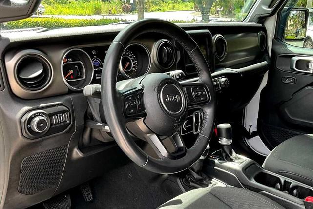 Photo of 2020 Bright White Clearcoat Jeep Wrangler Unlimited
