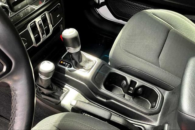 Photo of 2020 Bright White Clearcoat Jeep Wrangler Unlimited