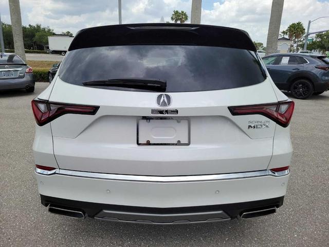 Photo of 2025 Platinum White Pearl Acura MDX